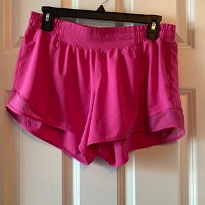 Lululemon hotty hot shorts size 10 sonic pink